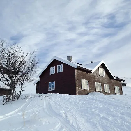 בית נופש Johnsbu - Unique Log Cabin, Ustaoset *