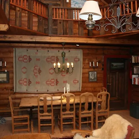 Johnsbu - Unique Log Cabin, Ustaoset Tatil Evi *